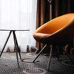 Q 4*