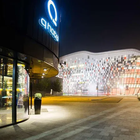 Q Hotel 4*