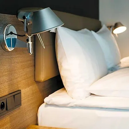 Q プラス クラクフ