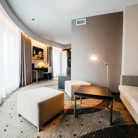 Hotel Q 4*